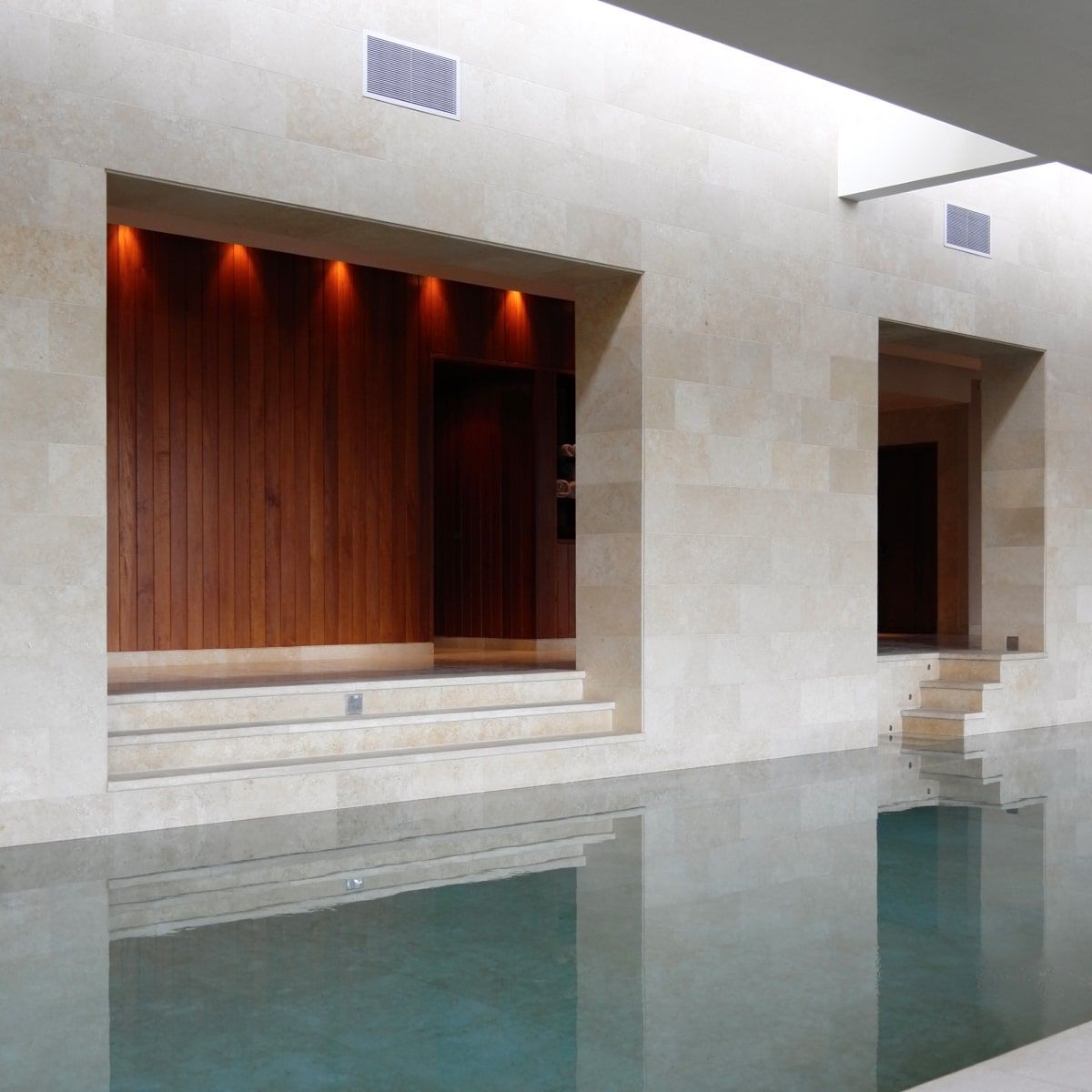 Swimming pool and spa area designed by Fred Collin Architect